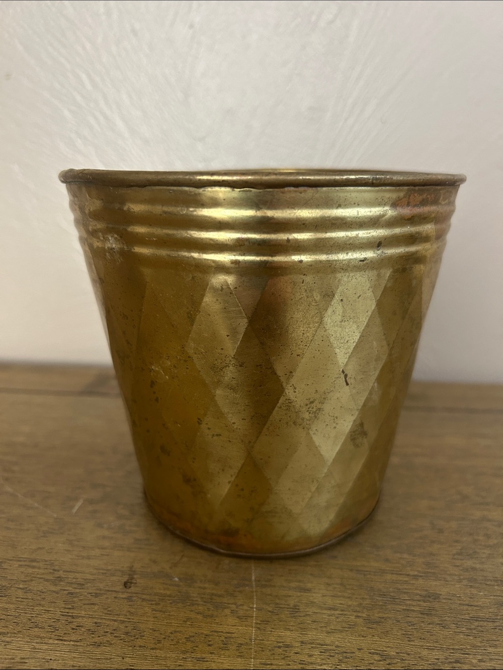 Vintage Brass Metal Diamond-Patterned Planter - Gold Color. Warm Aged Patina.